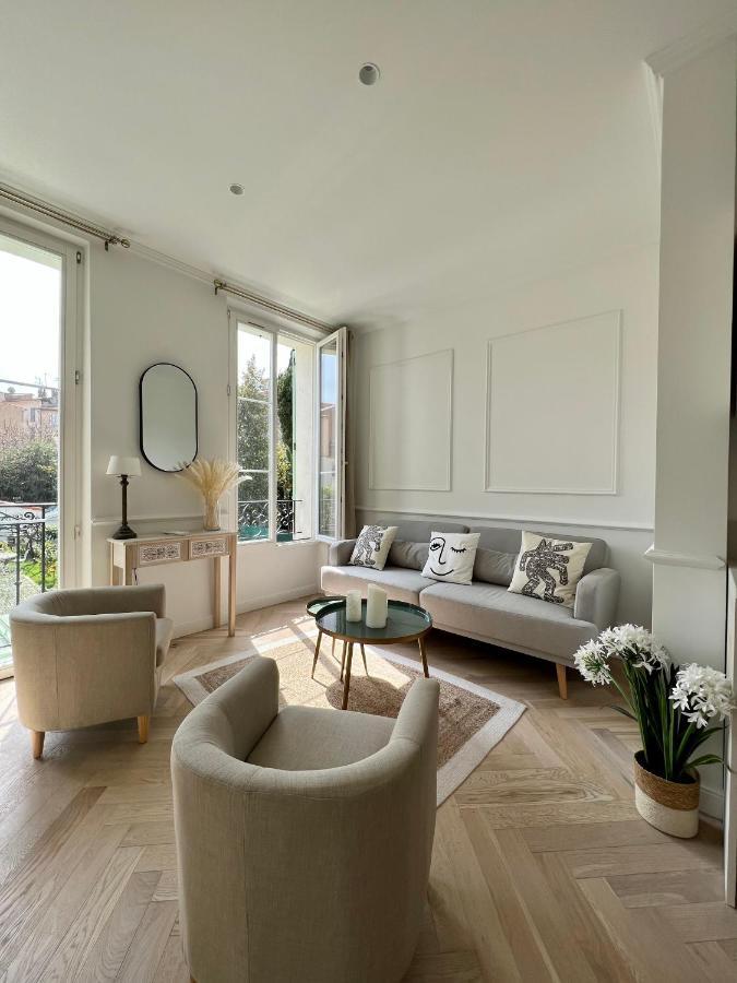 Amazing New Property In The Heart Of The Old Town Of Антиб Экстерьер фото